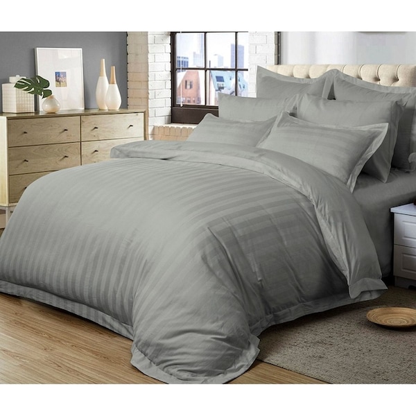 Super Soft Queen Size Bed Striped Quilt/Doona/Duvet Cover Set - Grey