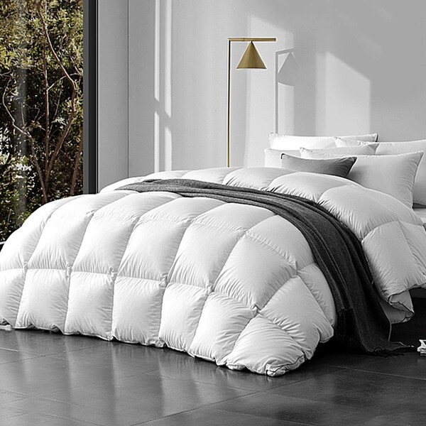 800GSM King Goose Down Feather Quilt Giselle Bedding