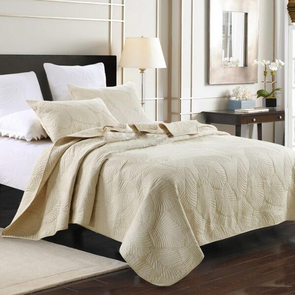 Luxury Quilted 100% Cotton Coverlet / Bedspread Set King / Super King Size Bed 250x270cm Palm Leave Cream