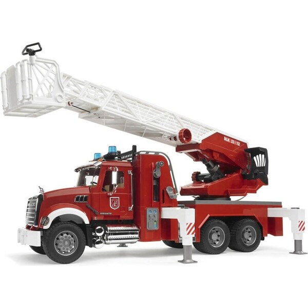 Bruder 1:16 Mack 63cm Granite Fire Engine w/ Slewing Ladder/Water Pump Toy 4yr+