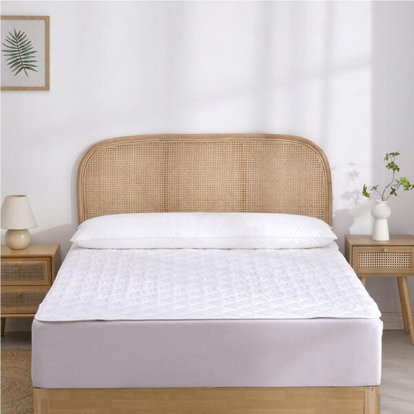 Dreamaker Cotton Cover Down Alternative Pillow - Body