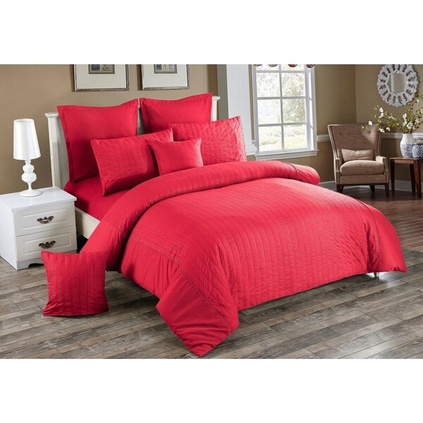 Seersucker King Size Quilt/Doona/Duvet Cover Set - Red