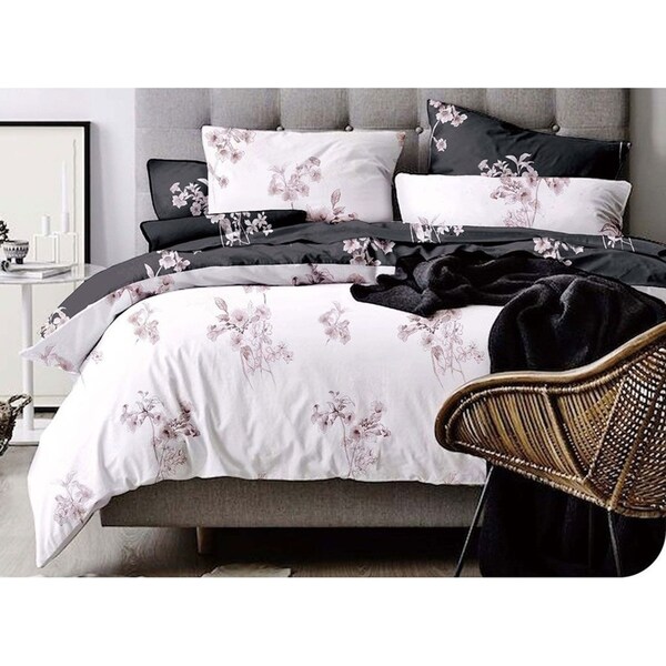 Edward Quilt/Doona/Duvet Cover Set (King Size) White