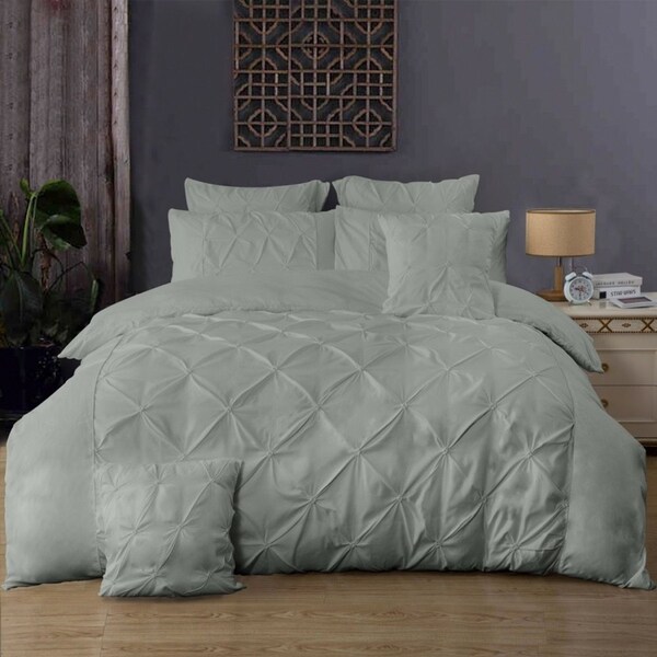 Diamond Pintuck Double Size Quilt/Doona/Duvet Cover Set - Grey