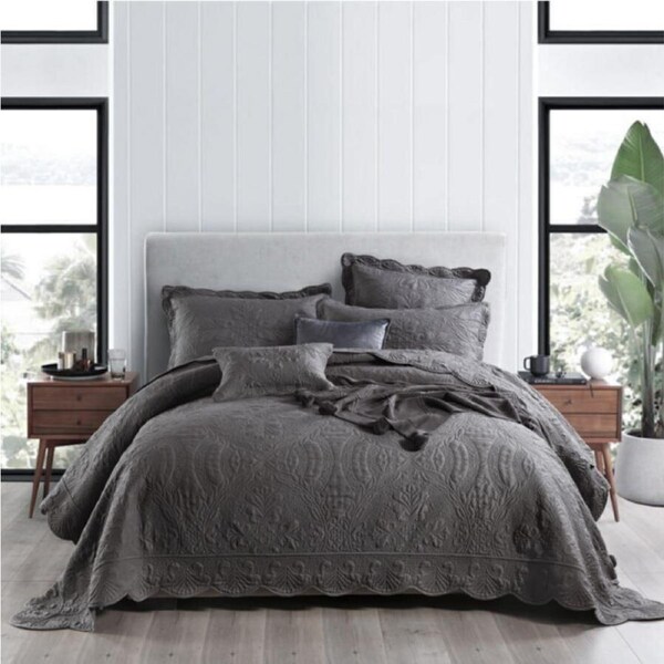 Medici Bedspread Queen Bed Grey
