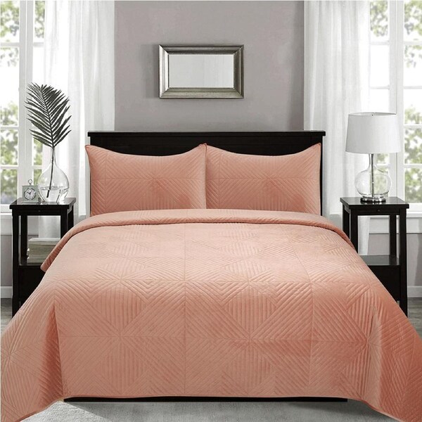 Merida Clay Pink Velvet Quilted Coverlet Set Queen/King