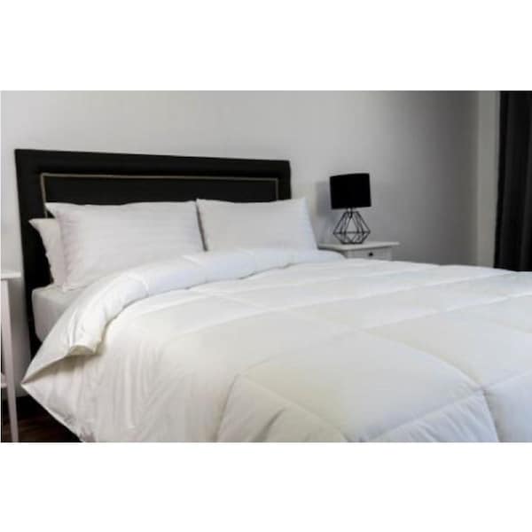 Double Alliance Ultra Plush All Season Quilt