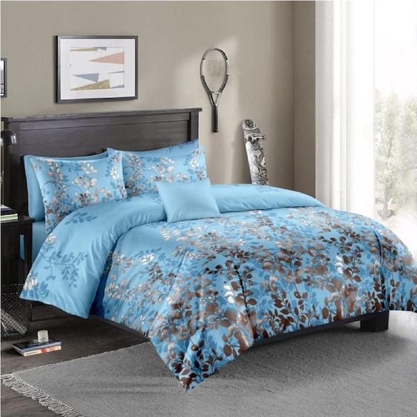 The Wood Blue Quilt/Doona Cover Set Super King