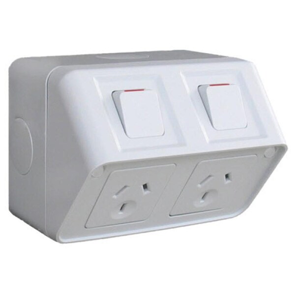 HAGER WBWP2S - Double Weatherproof Power Point 10amp IP53