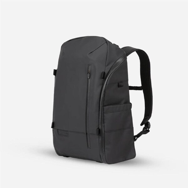 Wandrd DUO Day Pack