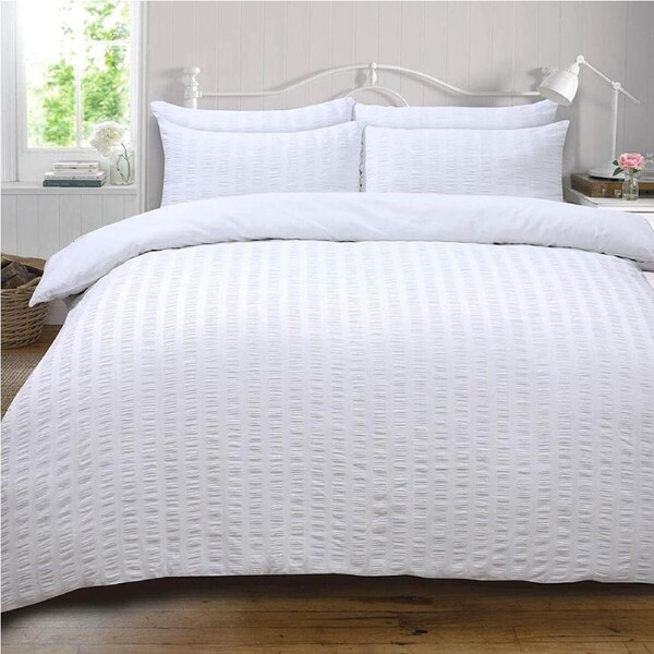 White Seersucker Design Quilt/Doona/Duvet Cover Set King Single