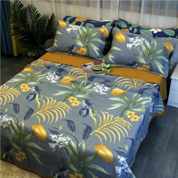 100% Cotton Coverlet Set Embroidered Palm Queen