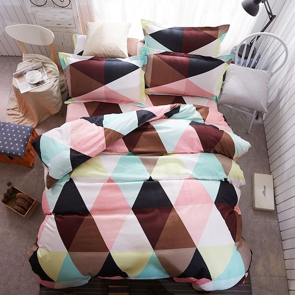 Artistic Queen Size Quilt/Doona/Duvet Cover Set M348