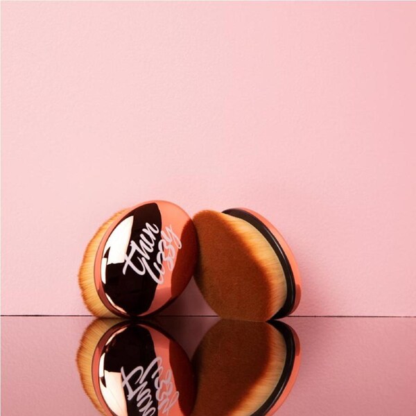 Thin Lizzy Blurring Brush