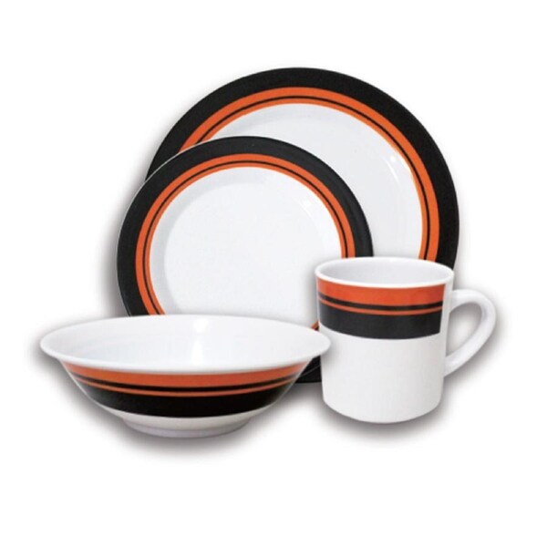WildTrak 16 Piece Melamine Camping Dinner Set - CA1001