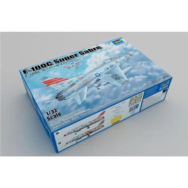 Trumpeter 1/32 F-100C Super Sabre Plastic Model Kit 03221
