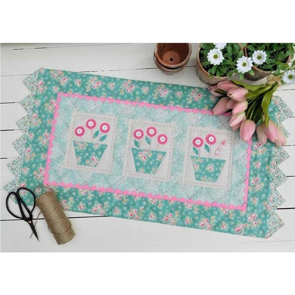Quilting Sewing Table Runner Pattern Bumble Blooms Rivendale Collection