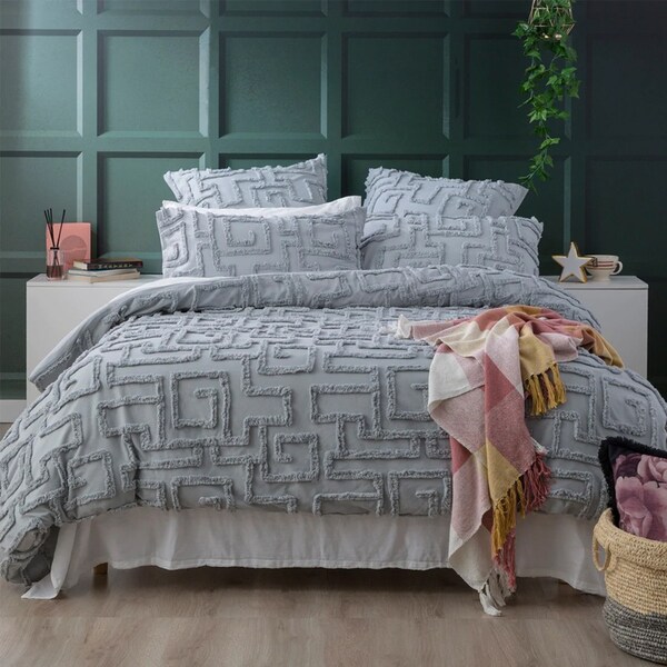 Renee Taylor Riley Queen Bed Quilt Cover VT Washed Cotton Chenille Tufted Silver