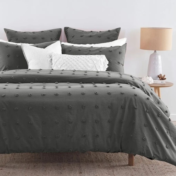 Tufted Dot Jacquard King Size Bed Quilt/Doona/Duvet Cover Set - Grey