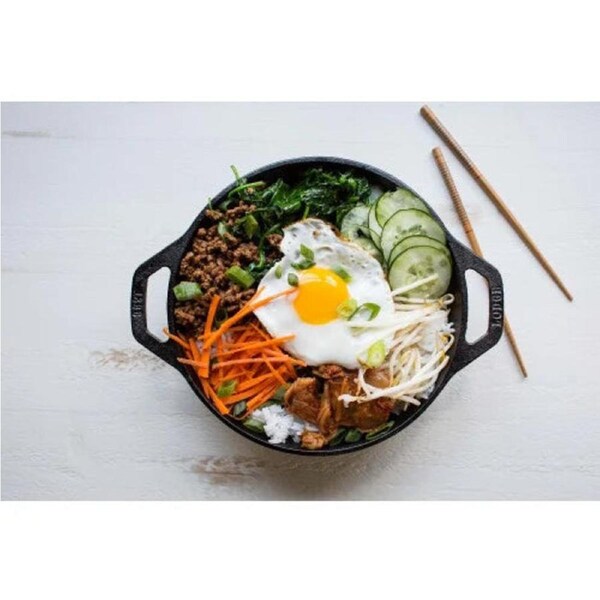 LODGE COOKWARE 9" Cast iron Mini Wok