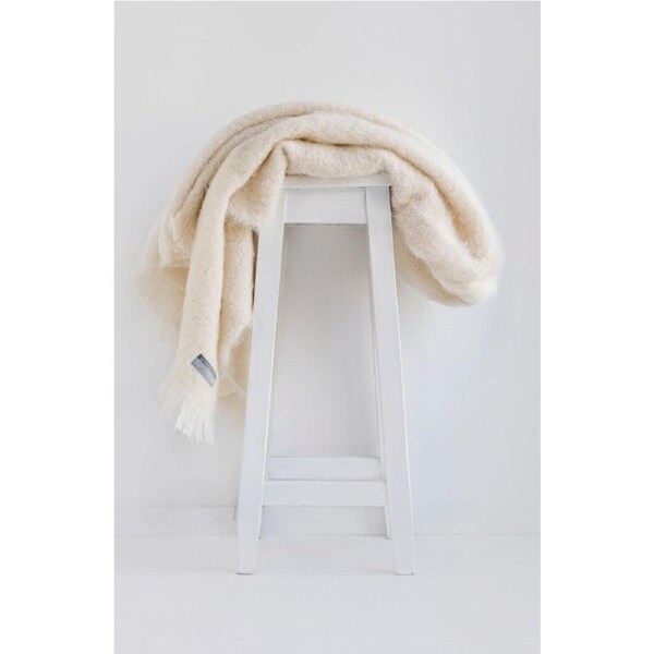 Masterweave Windermere Alpaca Knee Wrap Throw Blanket - Cream