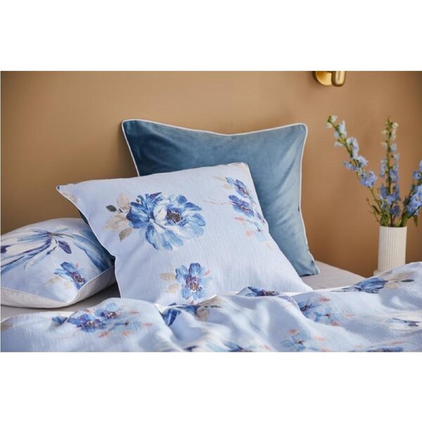 Logan and Mason Platinum Lara European Pillowcase Blue