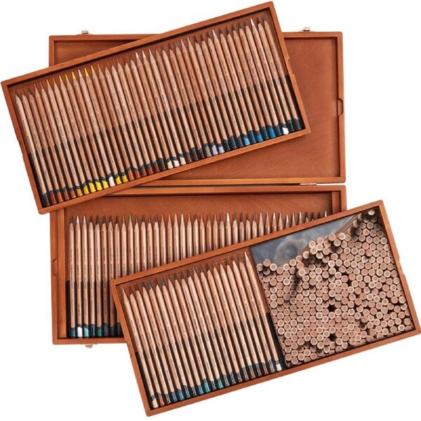100 Derwent Lightfast Coloured Pencils Professional Wooden Box Set Light Fast