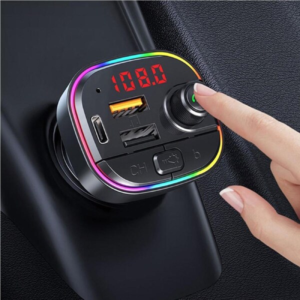 Dual USB Hands-Free MP3 Car Player/FM Transmitter