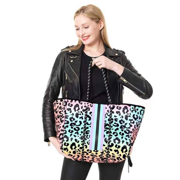 Nevenka Neoprene Tote Bag with Small Zipper Bag for Women Beach Traveling-44