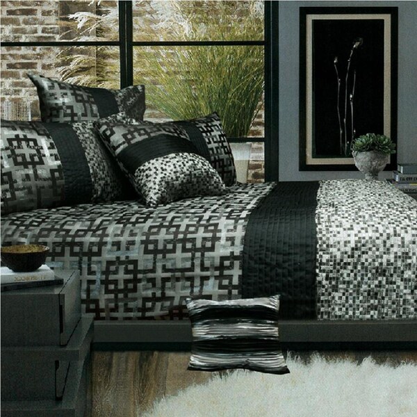 Phase 2 Galaxy Jacquard Quilt Cover Set Queen