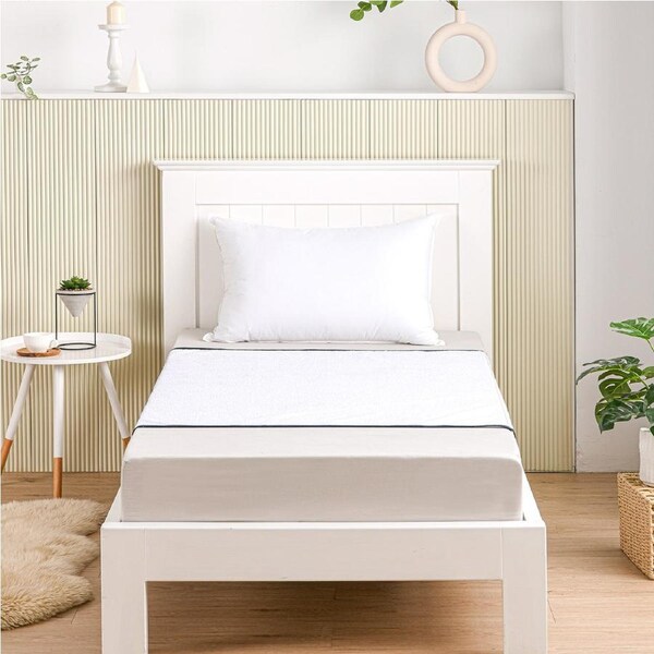 Dreamaker Waterproof Sheet Protector 95x95cm