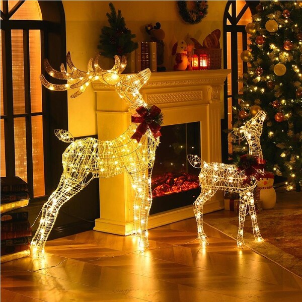 Costway 2PCS Pre-Lit Reindeer Christmas Lights LED Xmas Deer Decoration Outdoor Party Garden Home Decor