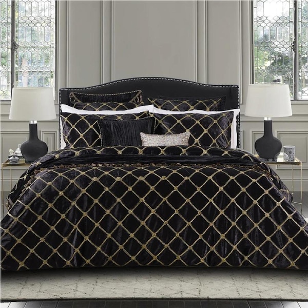 Davinci Julienne Black Duvet Doona Quilt Cover- Queen Size