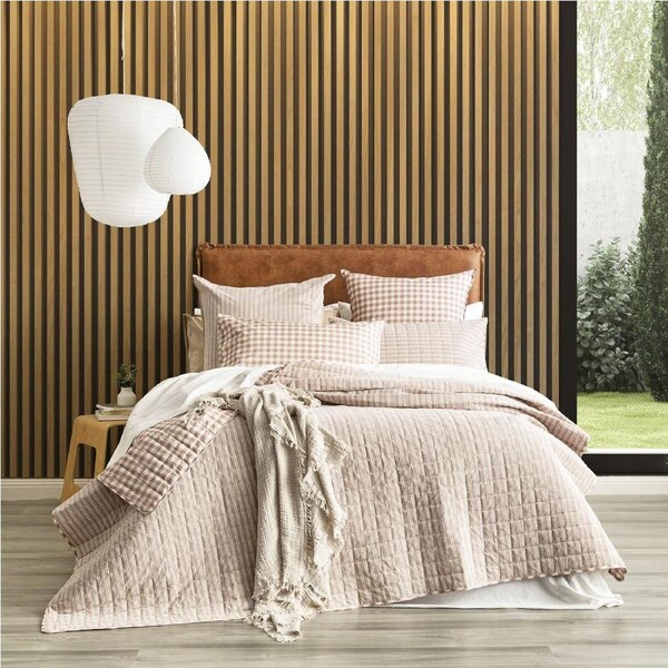 Renee Taylor Alison Queen/King Yarn Dyed Reversible Quilted Coverlet Set Clay