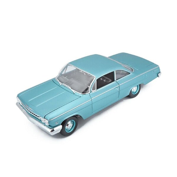 Maisto Licensed 1:18 Scale Chevrolet Bel Air 1962 Diecast Model Car