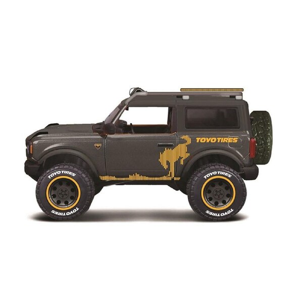 Maisto Licensed 1:24 Scale Design Off-Road Ford Bronco Badlands 2021 Diecast Model Car