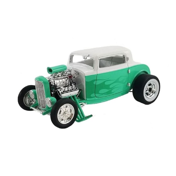 DDA Licensed 1:18 Scale Ford Hot Rod 3 Window Coupe 1932 With Flames Model Car