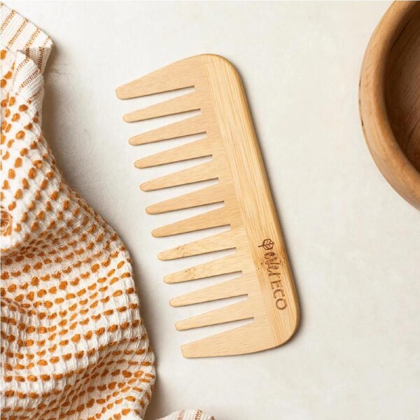 Wide Tooth Bamboo Comb - Ever Eco
