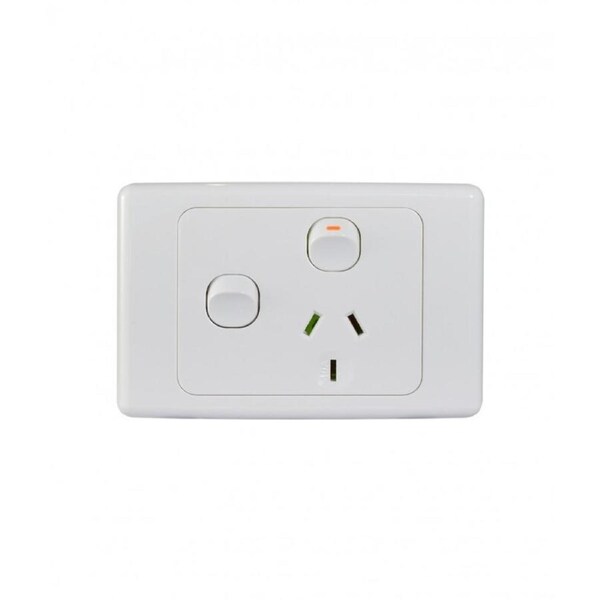Trader Cougar COPPSW1G - 1 Gang 10A Power Point With Extra Switch 16A - White