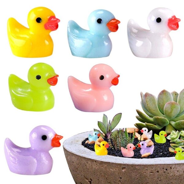 100 PCS Tiny Ducks Mini Resin Duck Miniature Figures