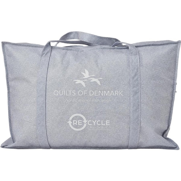 Quilts Of Denmark 90% Hungarian White Goose Down 13.5 Tog Quilt QUEEN