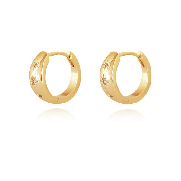 Culturesse Kayla 23mm Star Engraved Dainty Huggie Earrings 14K Gold Plating