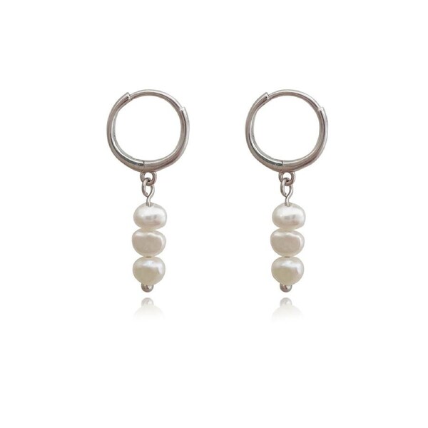 Culturesse Holly Drop Earrings Sterling Silver Rice-Shaped Freshwater Pearls