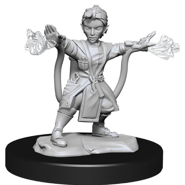 D&D Nolzurs Marvelous Unpainted Miniatures Gnome Artificer Female