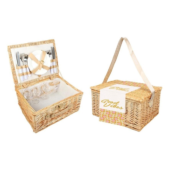 Good Vibes 40x30cm Picnic/Outdoor Basket Willow Retro Dot Carry Storage Set
