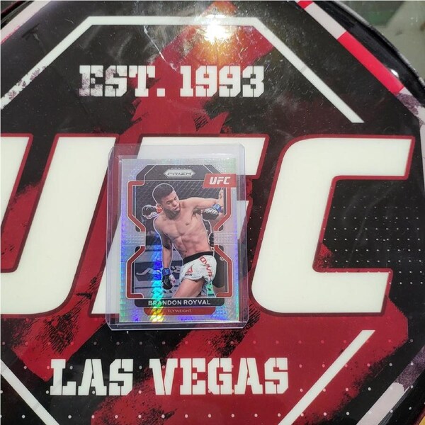 2022 Panini Prizm UFC - BRANDON ROYVAL Silver Hyper #149 (o501)