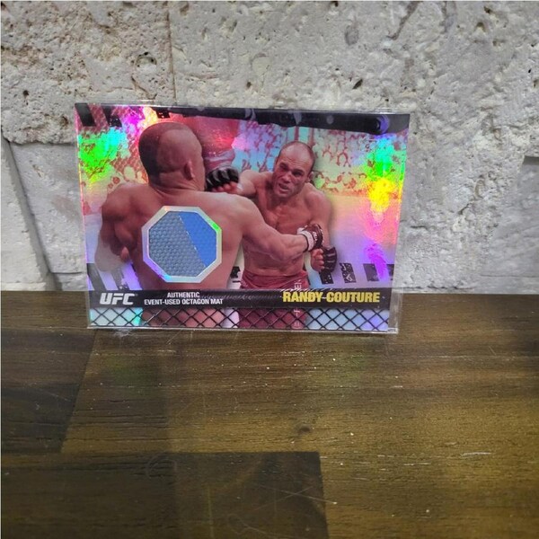 2010 Topps UFC RANDY COUTURE Authentic Event-Used Octagon Mat 8/8 BOOKEND FM-RC