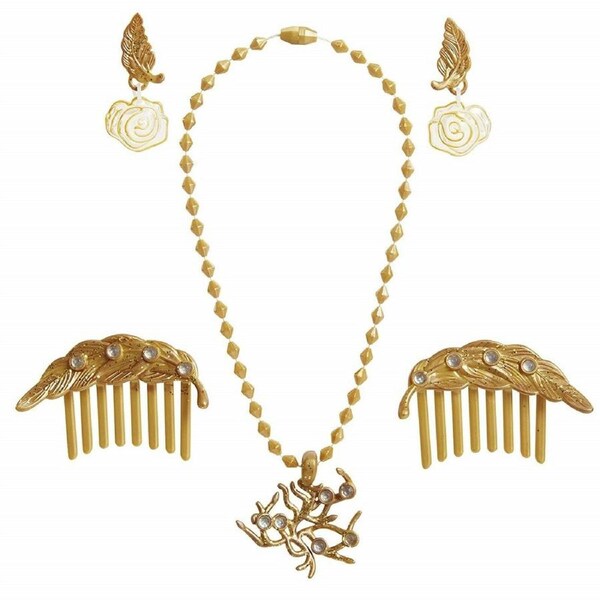 Disney Beauty and Beast Belle Dress Up Set Ages 3+ Necklace Jewelry Play Doll