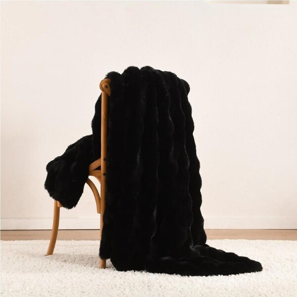 Eden Black Faux Fur Throw