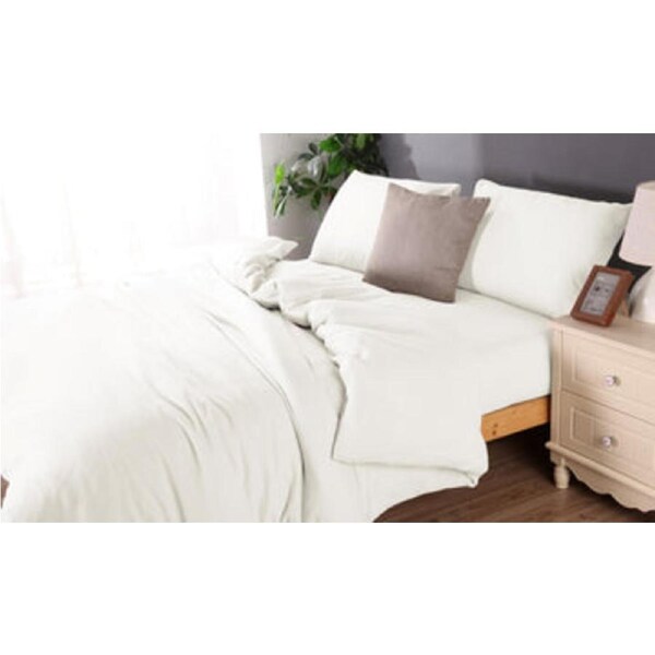 Microflannel duvet cover and sheet comb set queen white